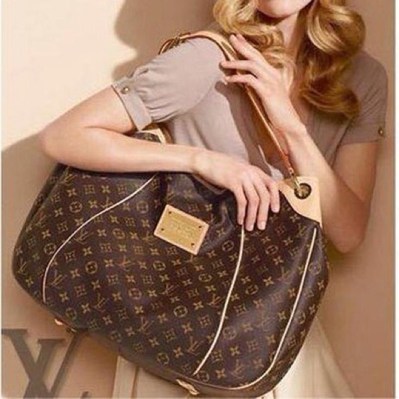 Reserved Genuine Louis Vuitton Canvas Galliera PM