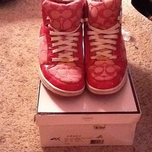 Size 10 coach shoes