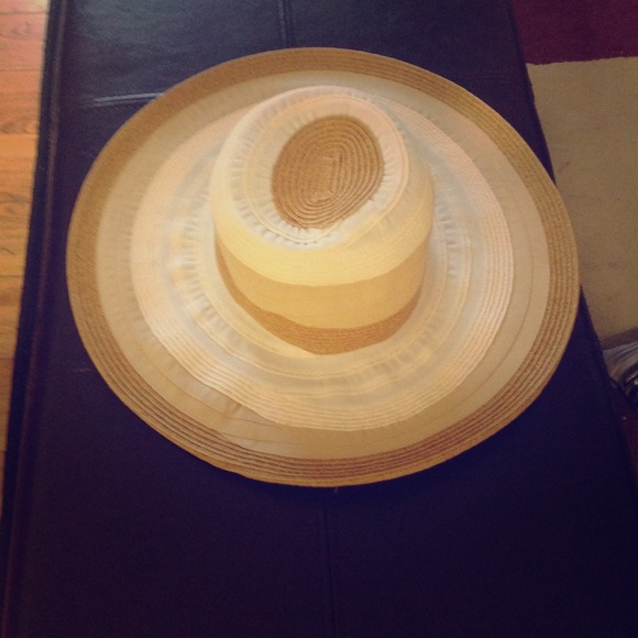 Straw hat amazing