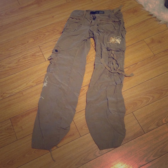 Guess jeans size 27