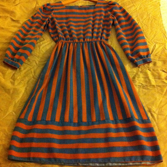 ⚠SOLD⚠ CHARLES ALEN Knee Length Linen Dress
