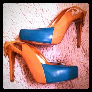 BCBG Teal and Tan sling back pumps. Never worn!!!