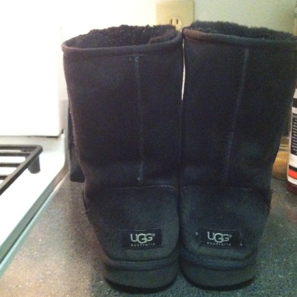 Ugg boots (negotiable want to get rid of them)