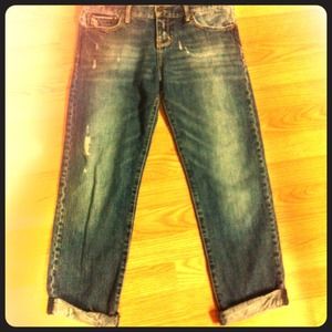 Acrombie & Fitch Capri jeans.