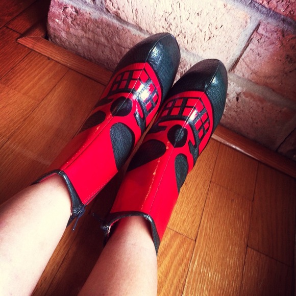 S O L D - Picture 2 of 4