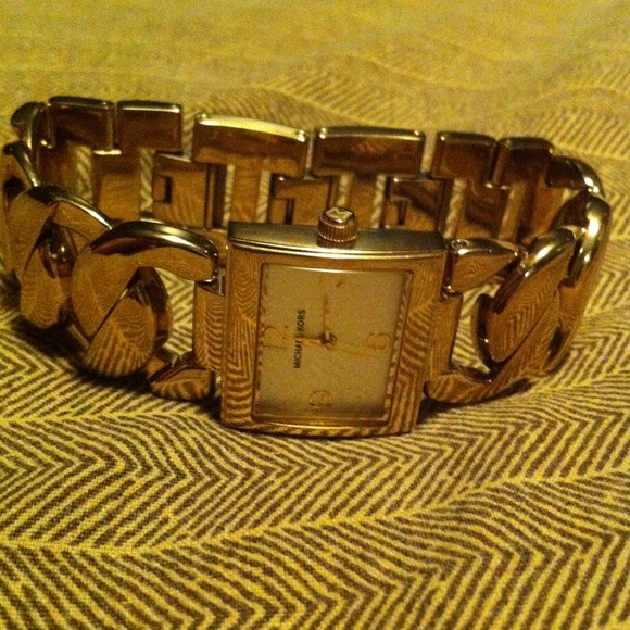 RESERVED for Cancun_gal