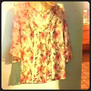Cute floral top