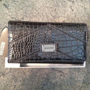 NWT Kenneth Cole Reaction wallet
