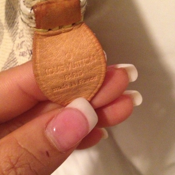 Lv top handle - Picture 3 of 3