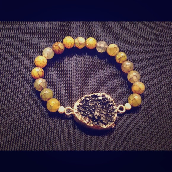 Natural stone bracelet