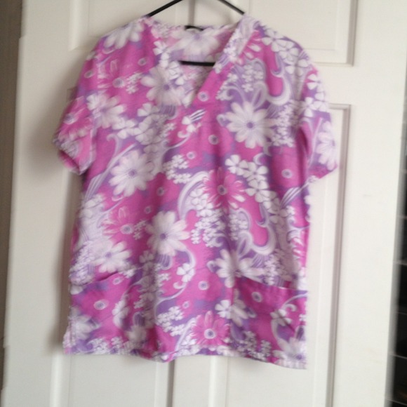 Floral scrub top