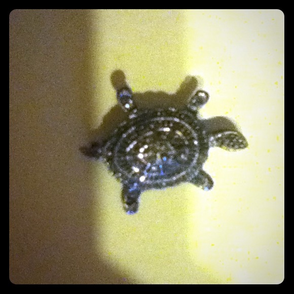 Brooch