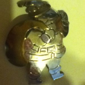 Brooch