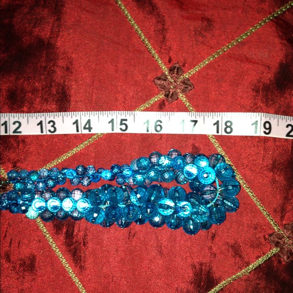 blue gem cut necklace - Picture 3 of 3