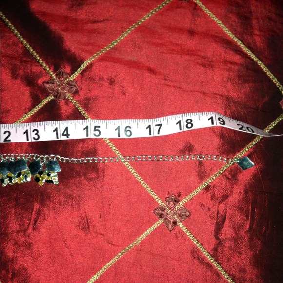 necklace and earring set - Picture 4 of 4