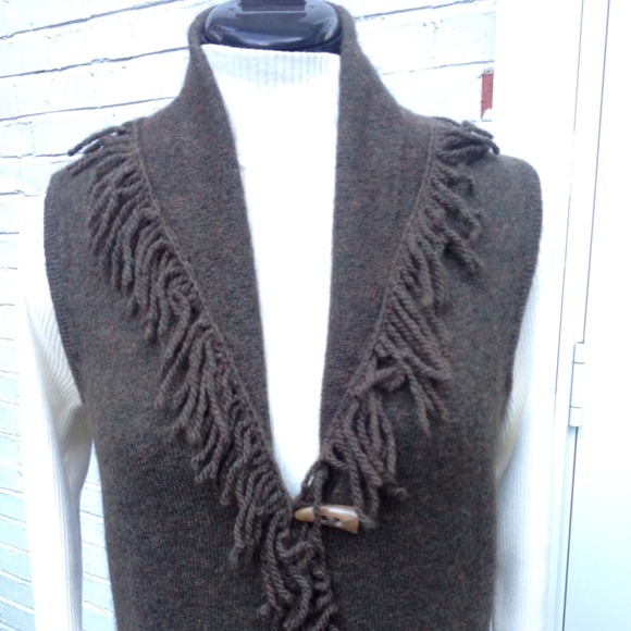 Fringed sweater vest heather green SZ M
