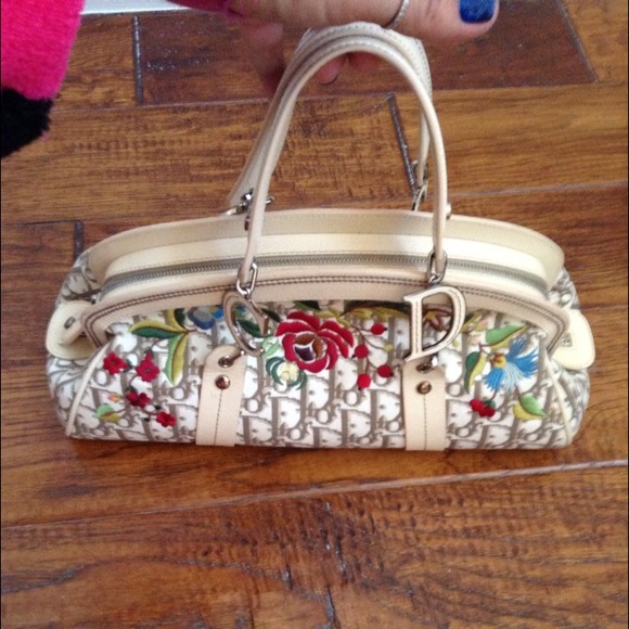 100% Authentic Christian Dior beige vintage bag