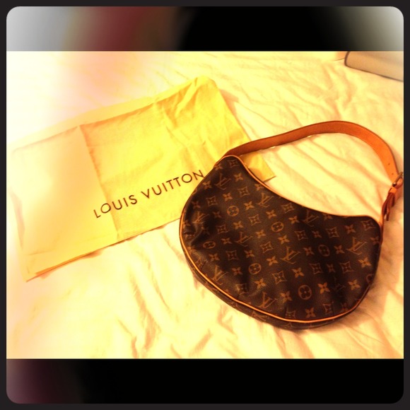Louis Vuitton classic crescent handbag