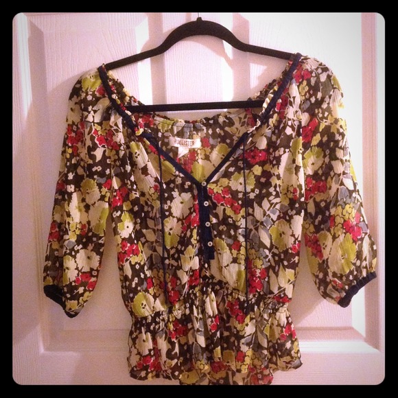 Hollister floral semi-sheer peasant top