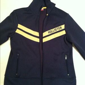 RESERVED for @monhuto99! Hollister Bundle