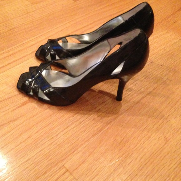 REDUCED Never worn open toe pumps. - Picture 2 of 3