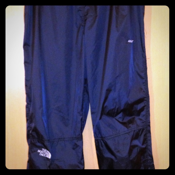 Authentic THE NORTH FACE Nylon Athletic Pants - Picture 1 of 4