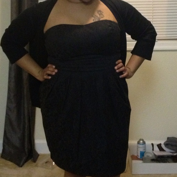 SOLD👆👆✅✅✅✅💲 Plus Size Sleeveless Dress NEW