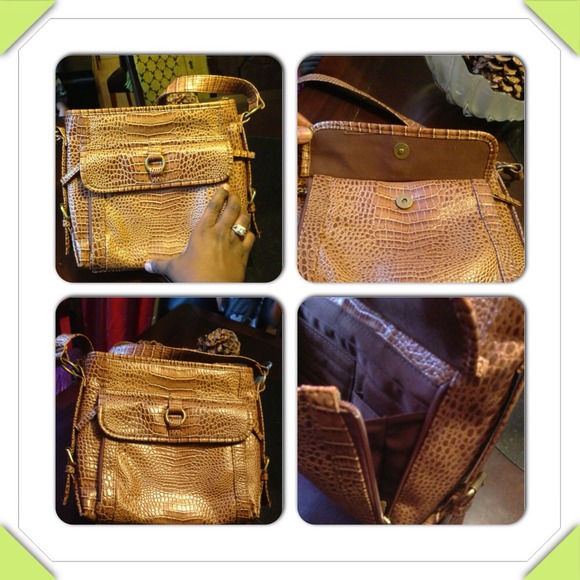 Cold water creek handbag - Picture 2 of 4