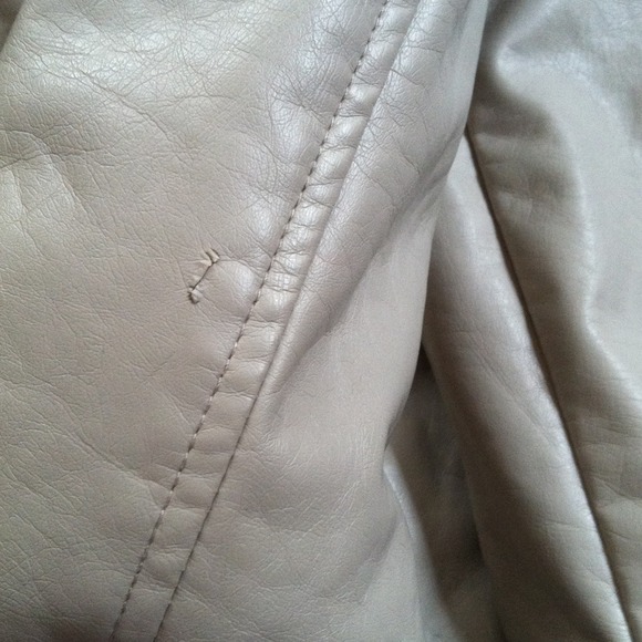 Leather jacket in good condition - Picture 3 of 4