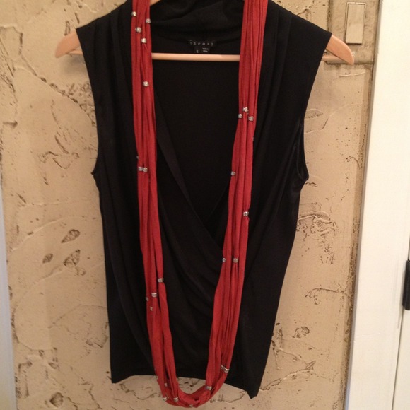 Burnt orange tee-shirt scarf. - Picture 3 of 4