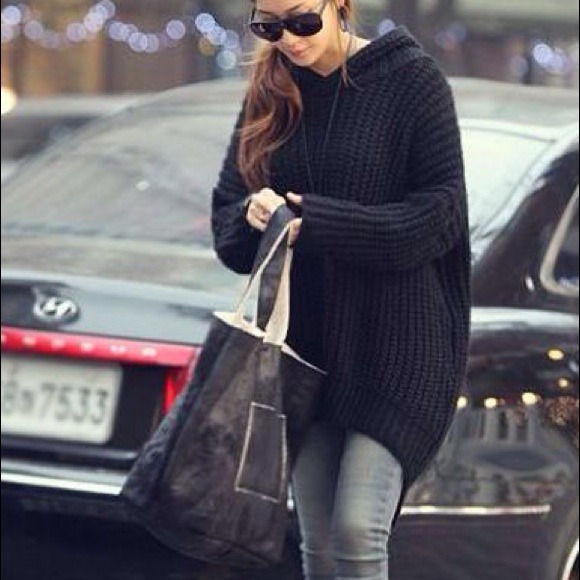 Fab hoodie v-neck sweater. NEW.