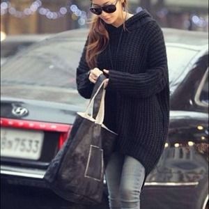 Fab hoodie v-neck sweater. NEW.