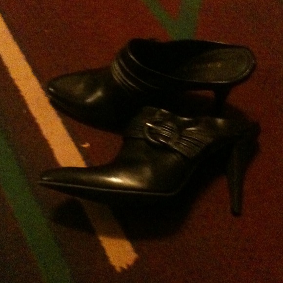 Black half cut boots