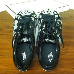 Authentic Coach Signature Set