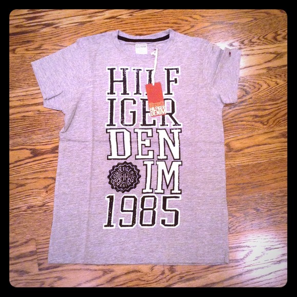 Perfect t-shirt for your man! HILFIGER denim sz S - Picture 1 of 3