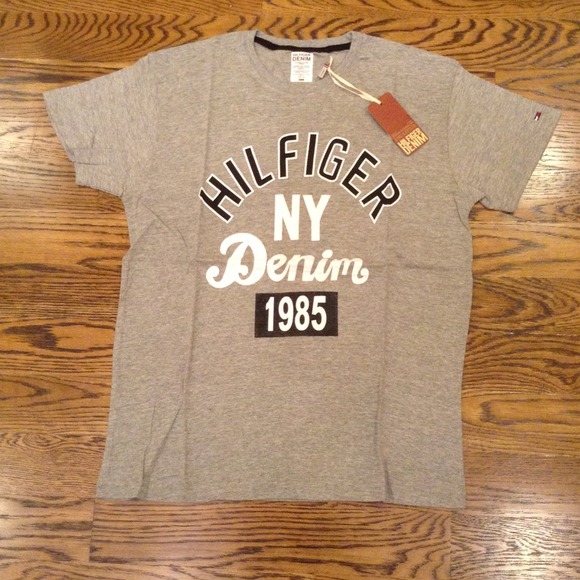 HILFIGER DENIM t-shirt for your man sizeXL - Picture 1 of 3