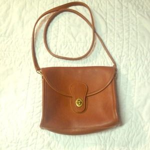 Brown leather crossbody bag