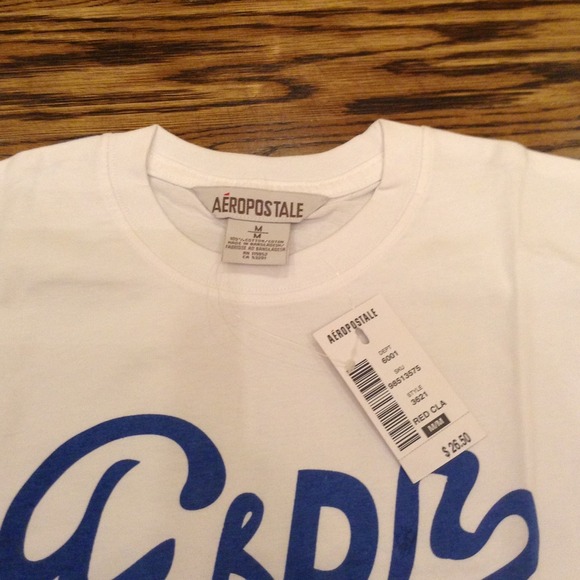 Men's AEROPOSTALE white t-shirt. Size M - Picture 3 of 3