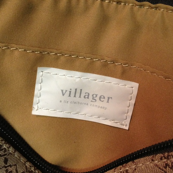 Cute purse - Picture 2 of 2