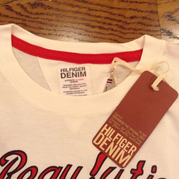 men's HILFIGER DENIM white t-shirt. Size M - Picture 3 of 3