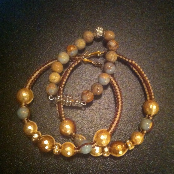 Bracelet and earrings