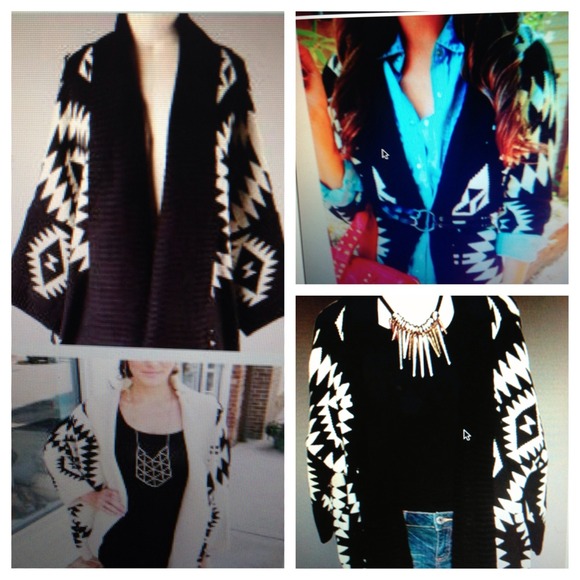 (SOLD OUT) - Black Aztec sweater - Last one