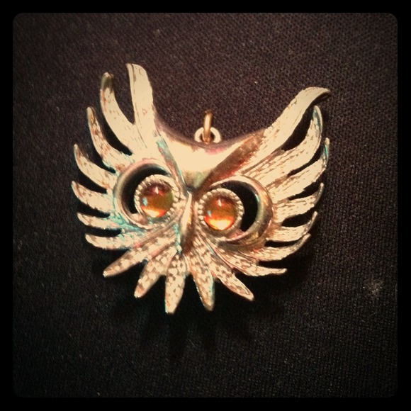 SOLD Vintage silver owl pendant