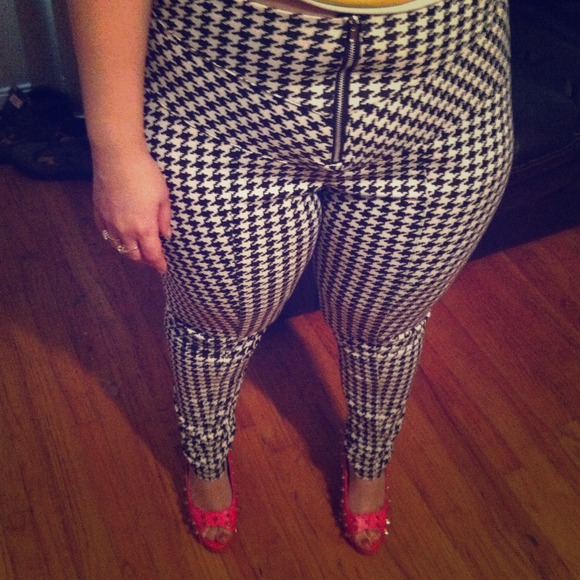 📦Traded-High waist pants💳📁reserved @msirish