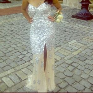 Negotiable price for jovani dress!!