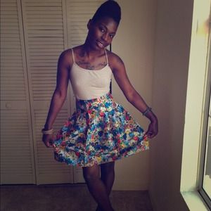 Vera Wang Lavender Label Silk Skirt