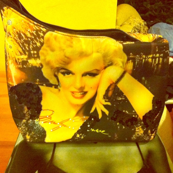 Marilyn Monroe purse brand new
