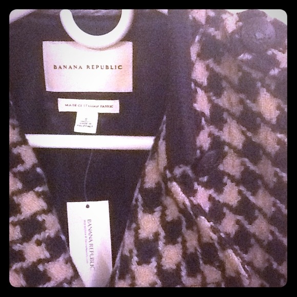 Cropped houndstooth jacket