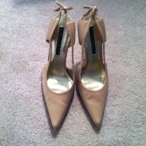 Nude Laundry Stilleto Bow Heels 9