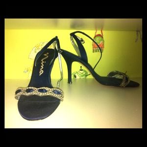 Nina navy sandals, size 9
